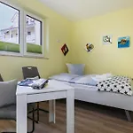 Bergfrieden Terrassenhaus 03 Goehren (Ruegen)